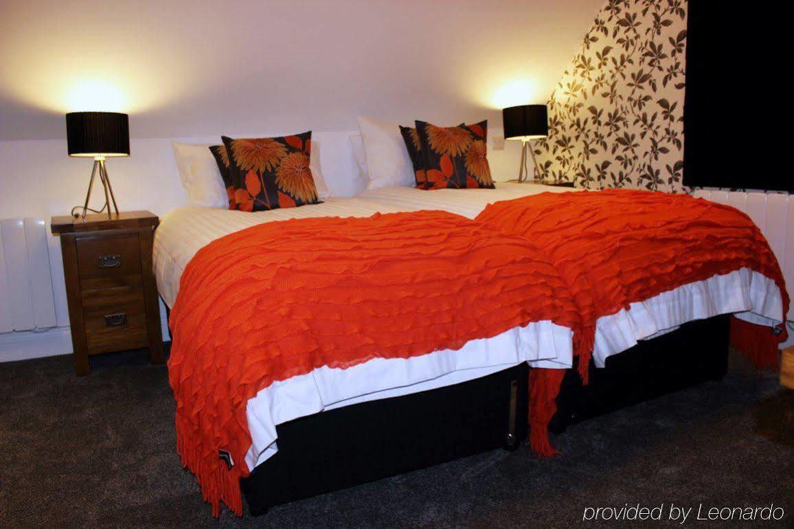 The King'S Head Hotel Holt  Ngoại thất bức ảnh